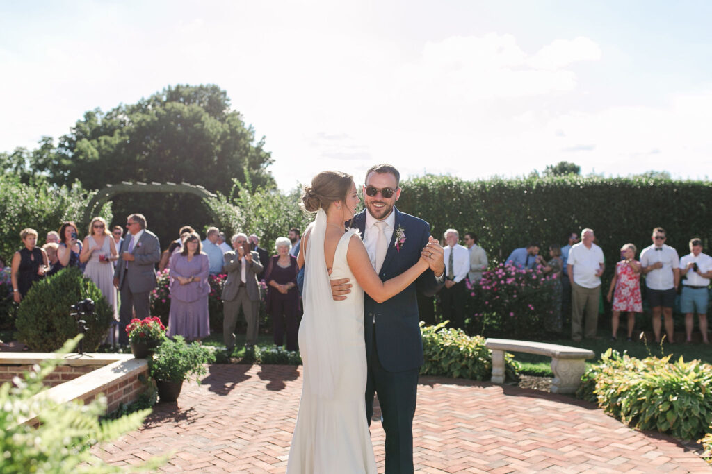 First-Dance-at-Lily-Pond-Garden-at-White-Chimneys-Estate-The-Jepsons-3