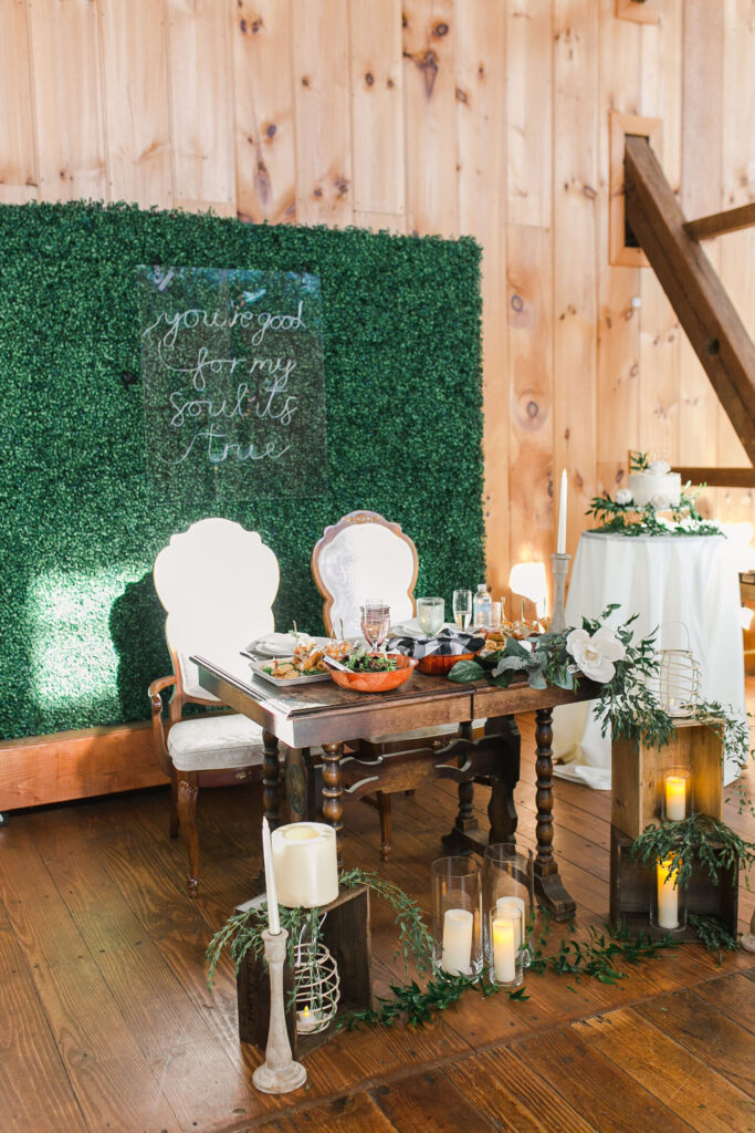 Sweetheart-Table-Wedding-Recption-at-White-Chimneys-Estate-5-scaled